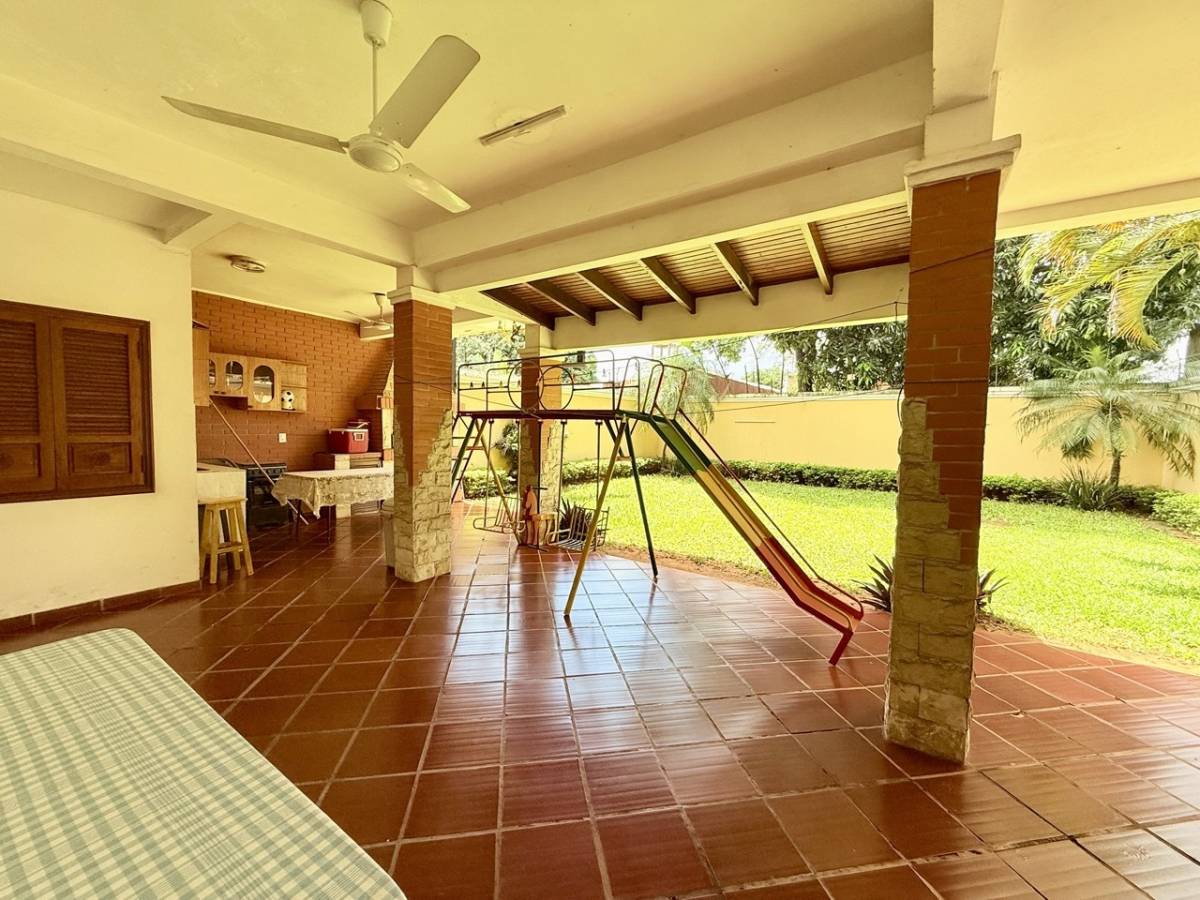 Spacious residence in Fernando North area - imagen 11