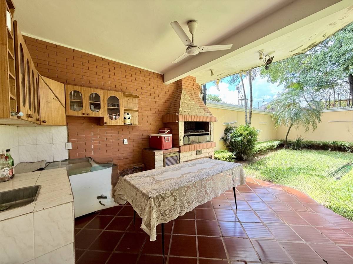 Spacious residence in Fernando North area - imagen 12