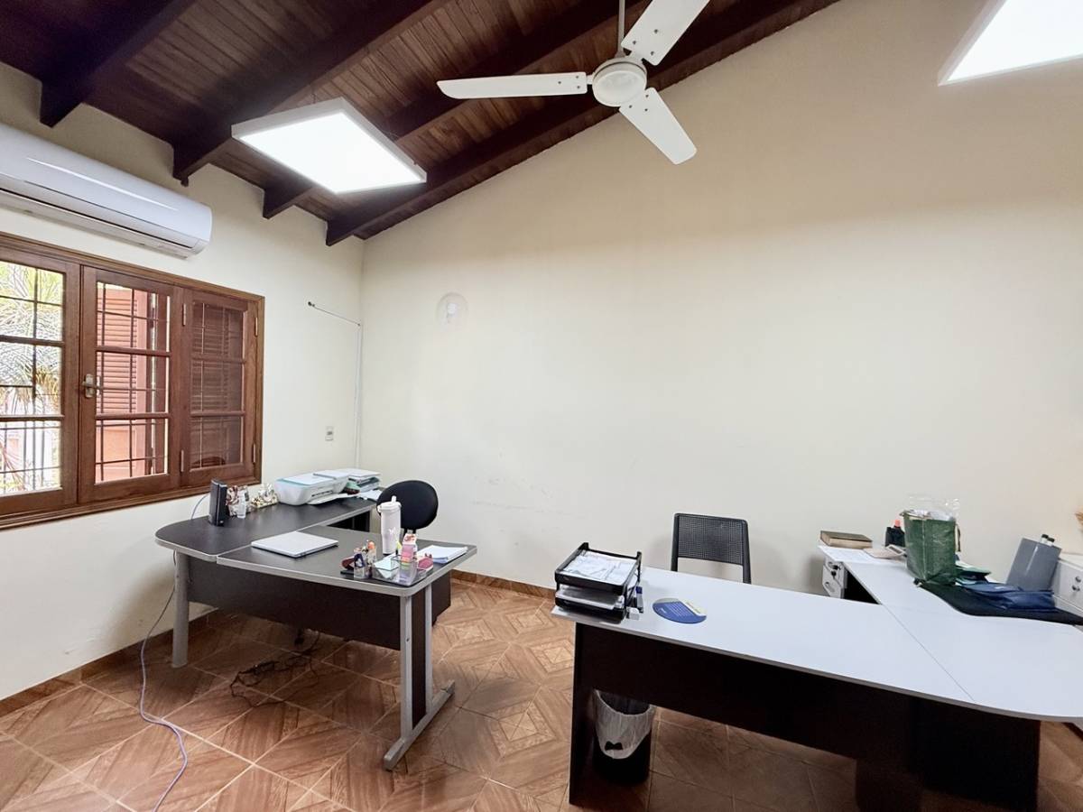 Spacious residence in Fernando North area - imagen 15