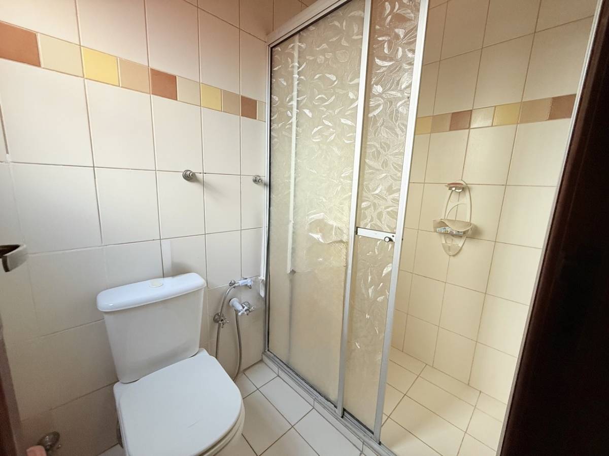 Spacious residence in Fernando North area - imagen 17