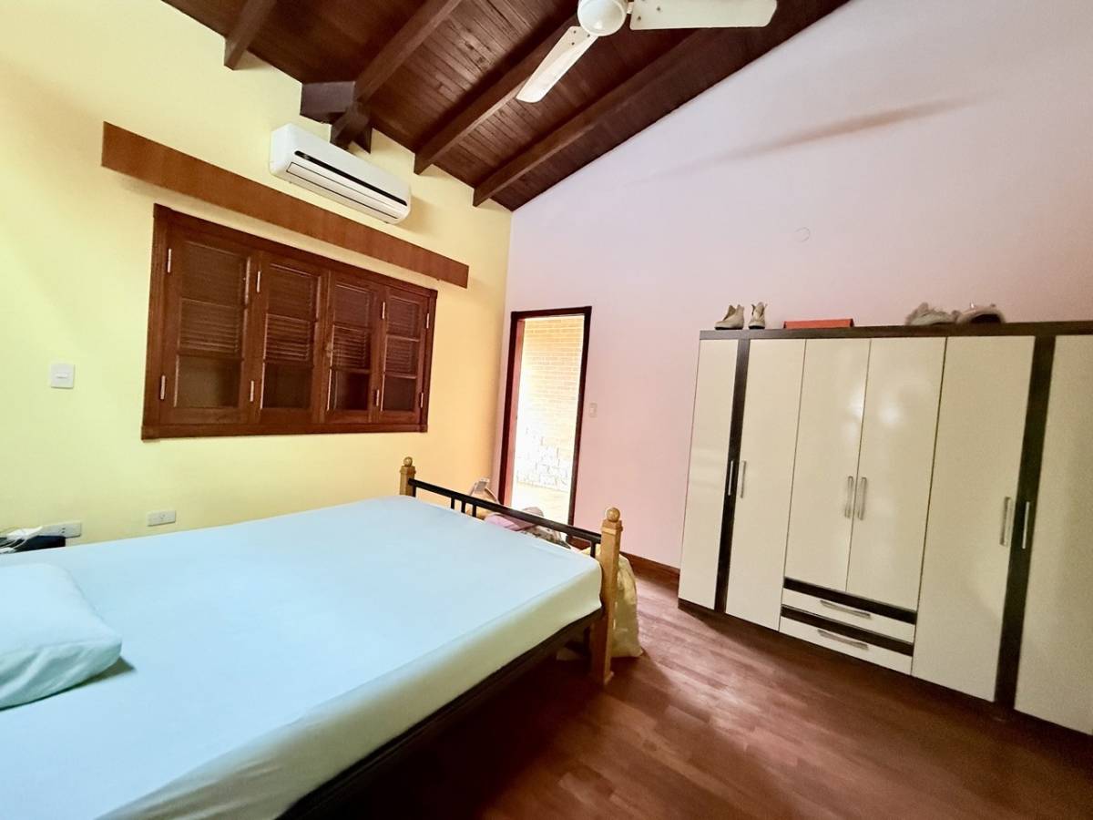 Spacious residence in Fernando North area - imagen 24