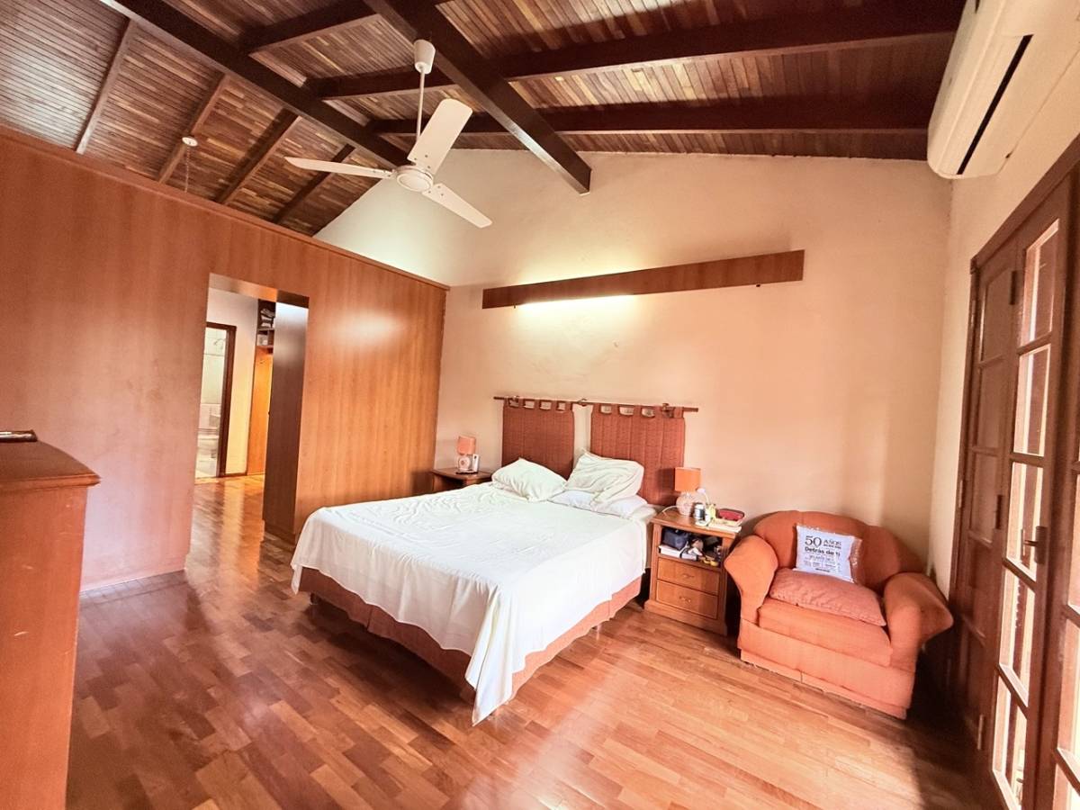 Spacious residence in Fernando North area - imagen 25