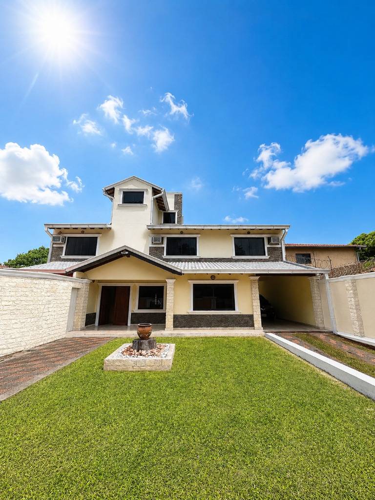 House for Sale in Fernando de la Mora, Central - imagen 14