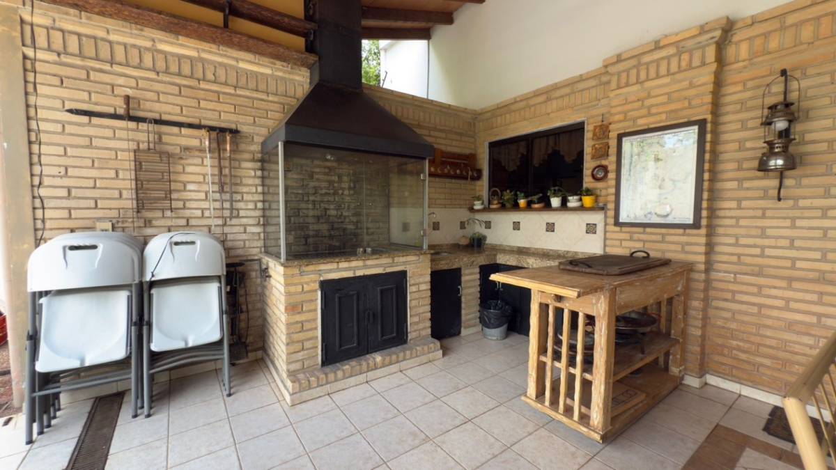 HOUSE FOR SALE IN RECOLETA AREA, Asuncion - imagen 18