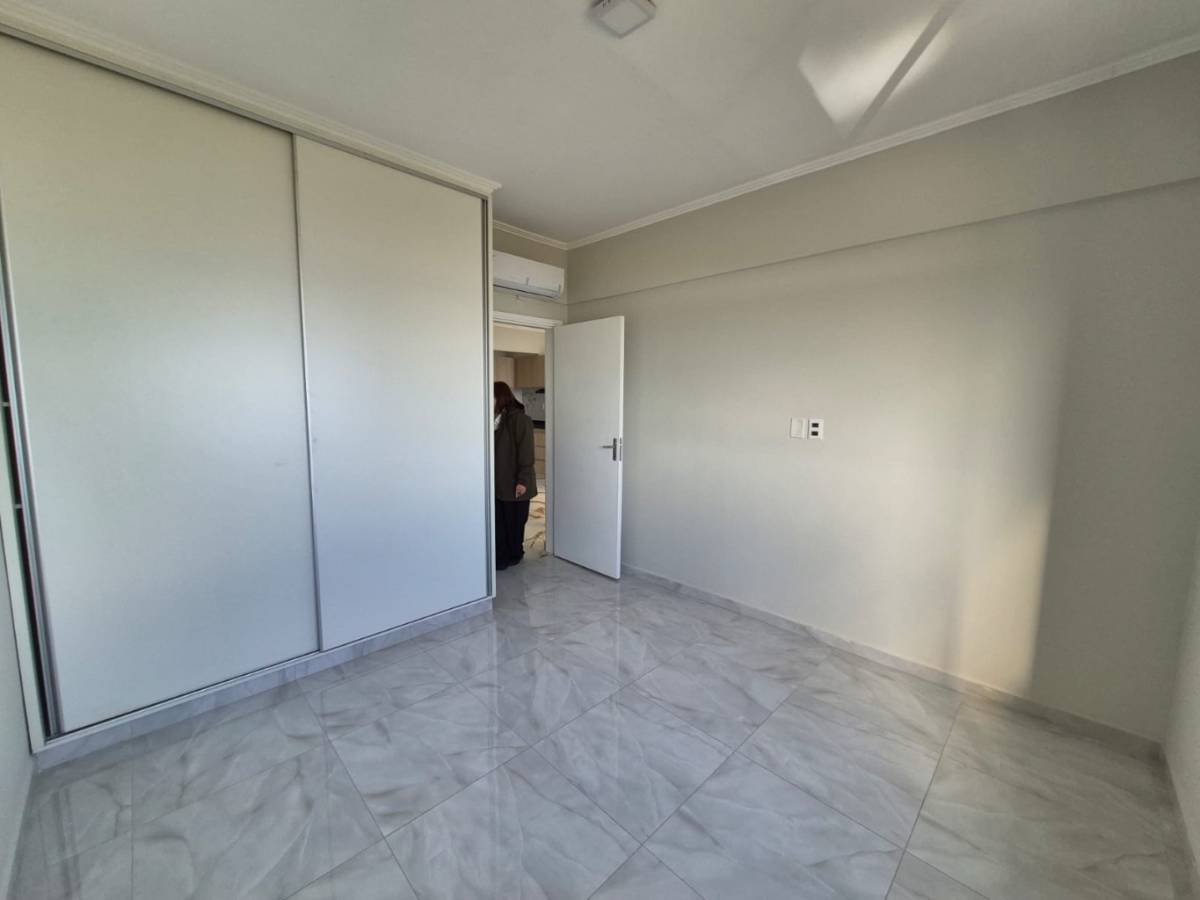Finished Apartment - Aquarium Building - Encarnacion - imagen 3