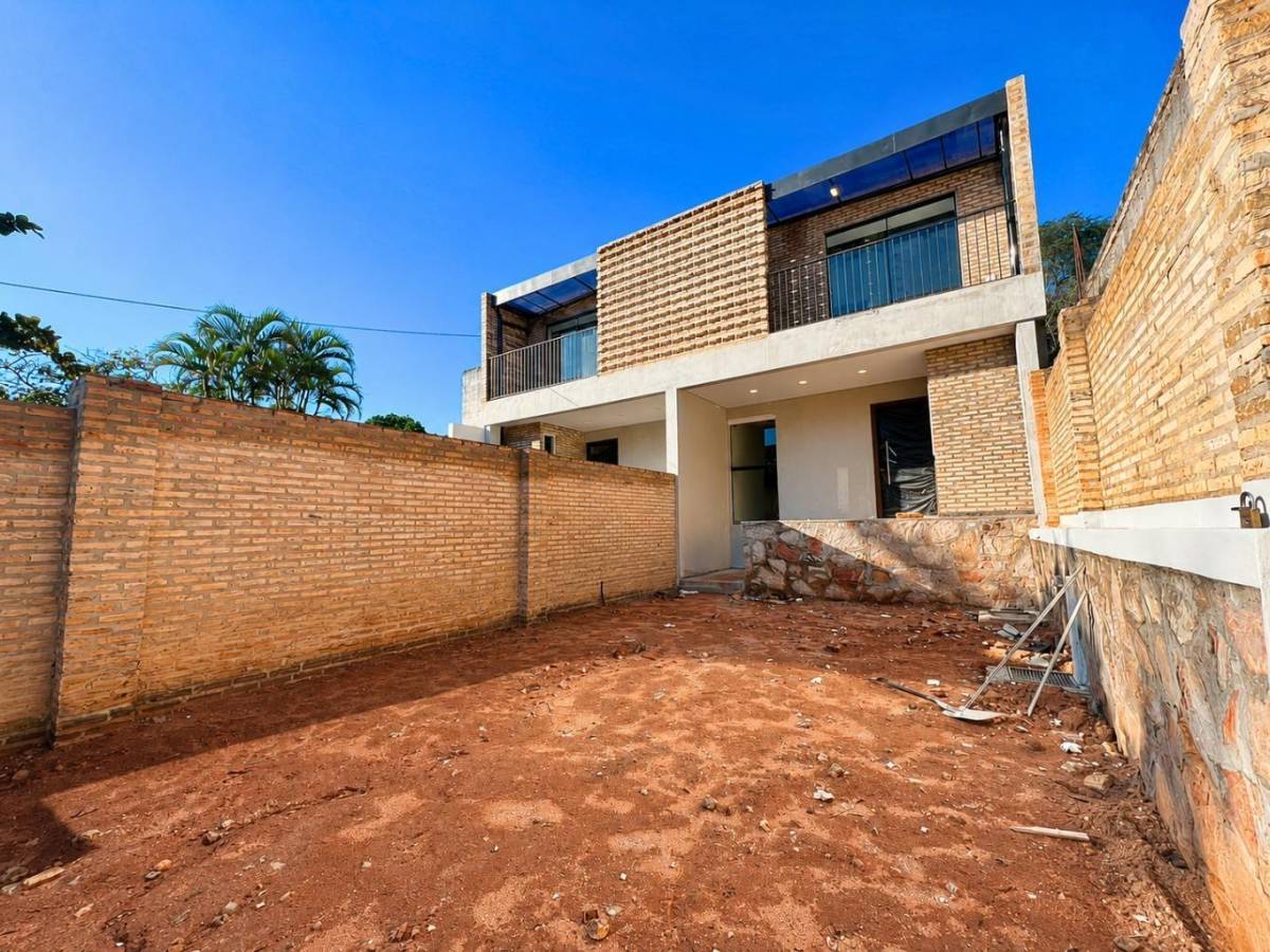 3-BEDROOM DUPLEX – SEK AREA, LAMBARÉ - imagen 4