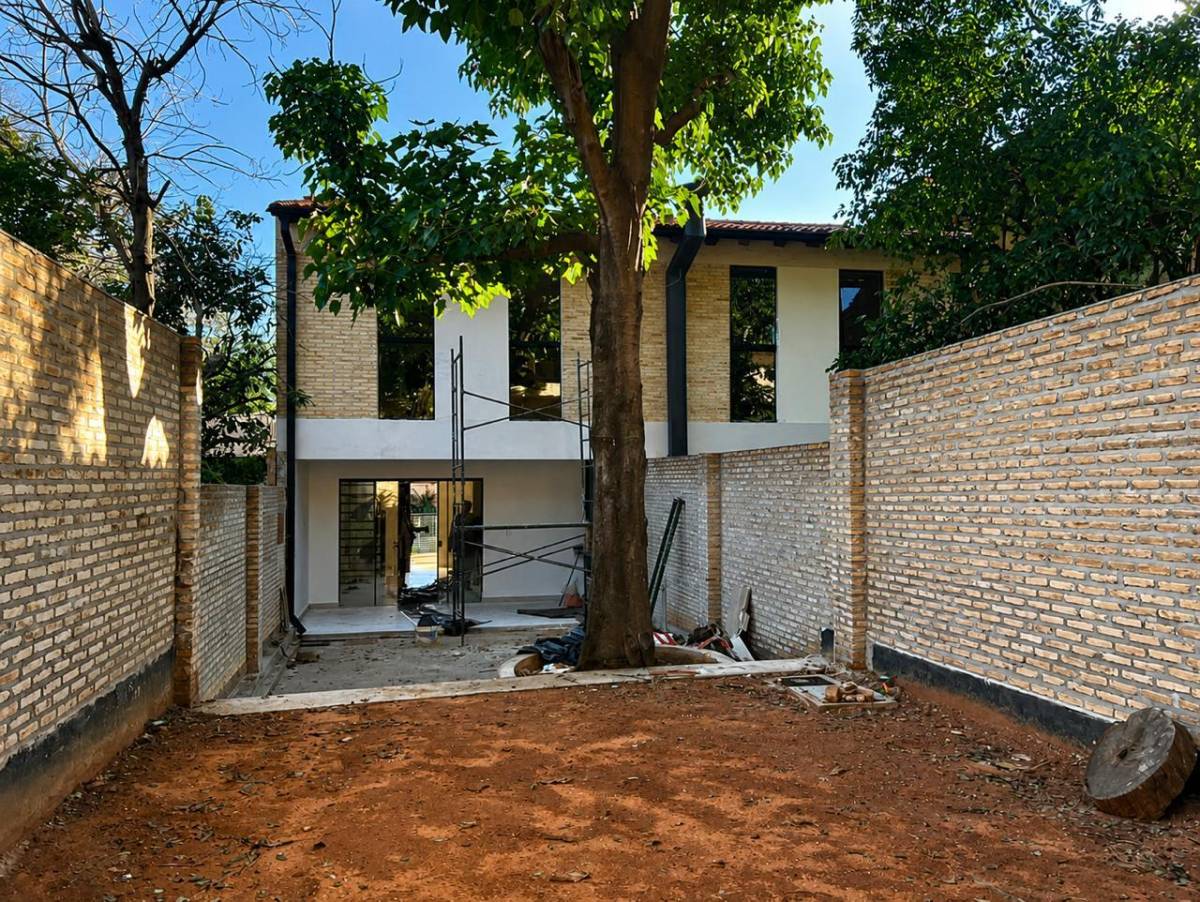 3-BEDROOM DUPLEX – SEK AREA, LAMBARÉ - imagen 5