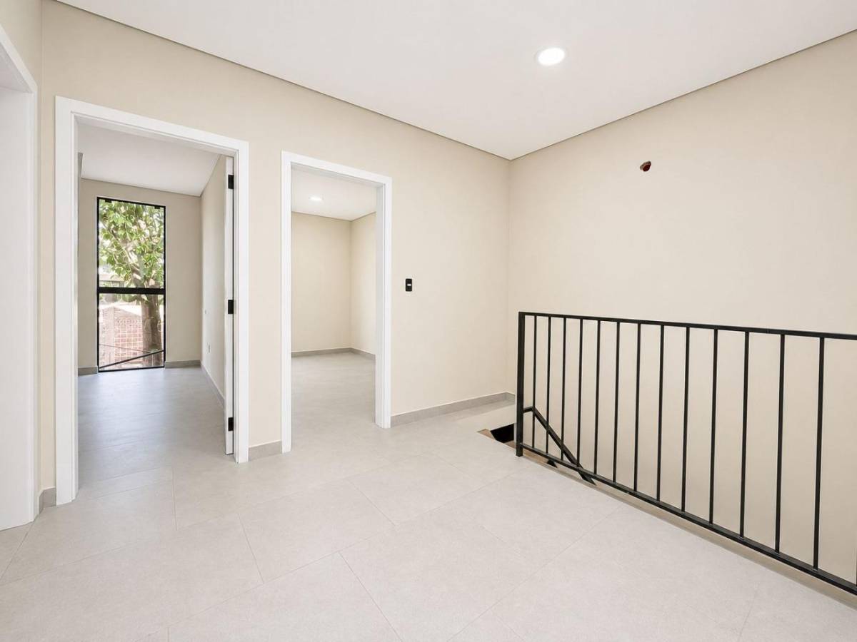 3-BEDROOM DUPLEX – SEK AREA, LAMBARÉ - imagen 8