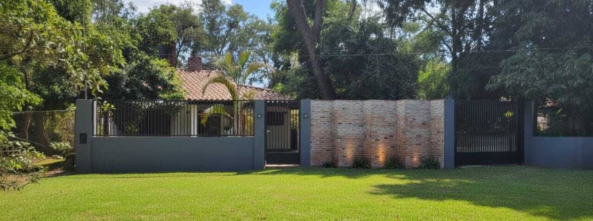 House for sale in San Bernardino Country Club - imagen 2