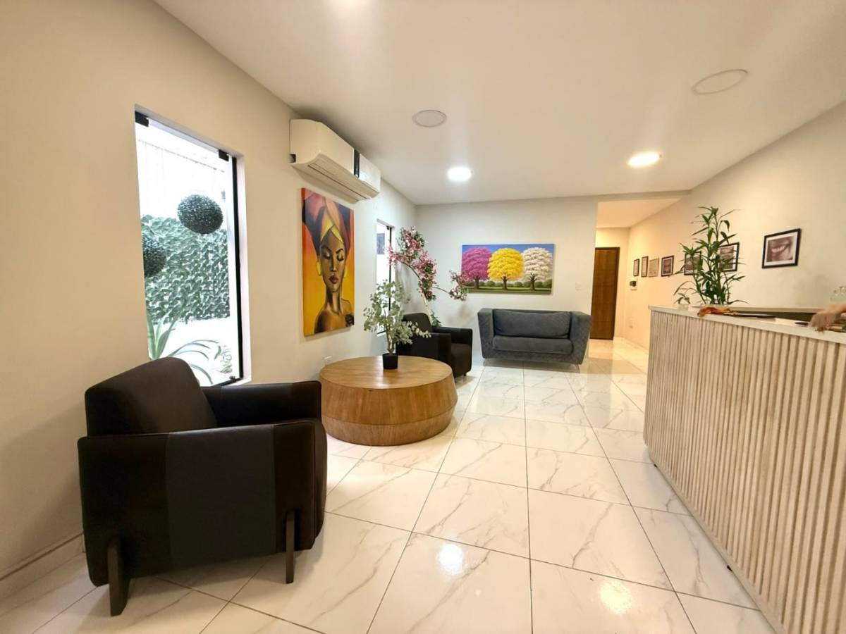 Commercial / House for Sale in Lambaré, Central - 8