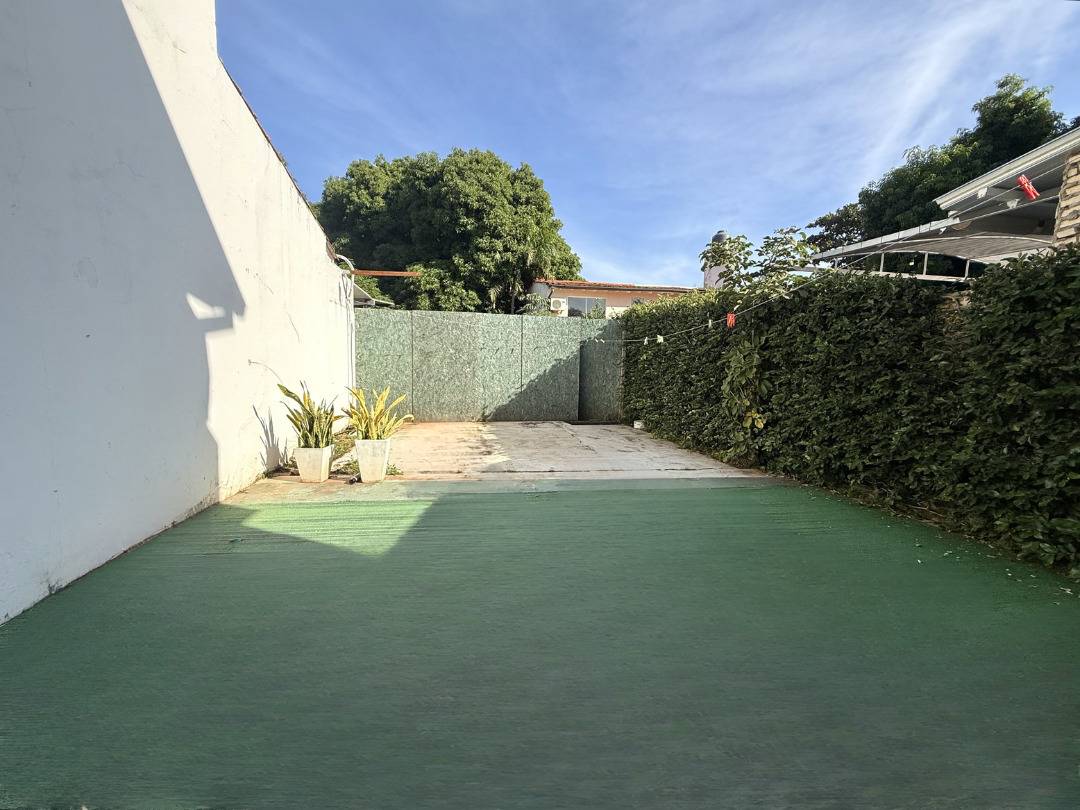 Commercial / House for Sale in Lambaré, Central - 18