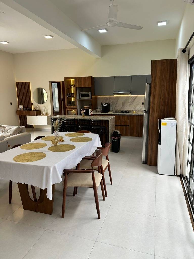 HOUSE FOR SALE IN SAN LORENZO | CAPILLA DEL MONTE NEIGHBORHOOD, Asuncion - imagen 5