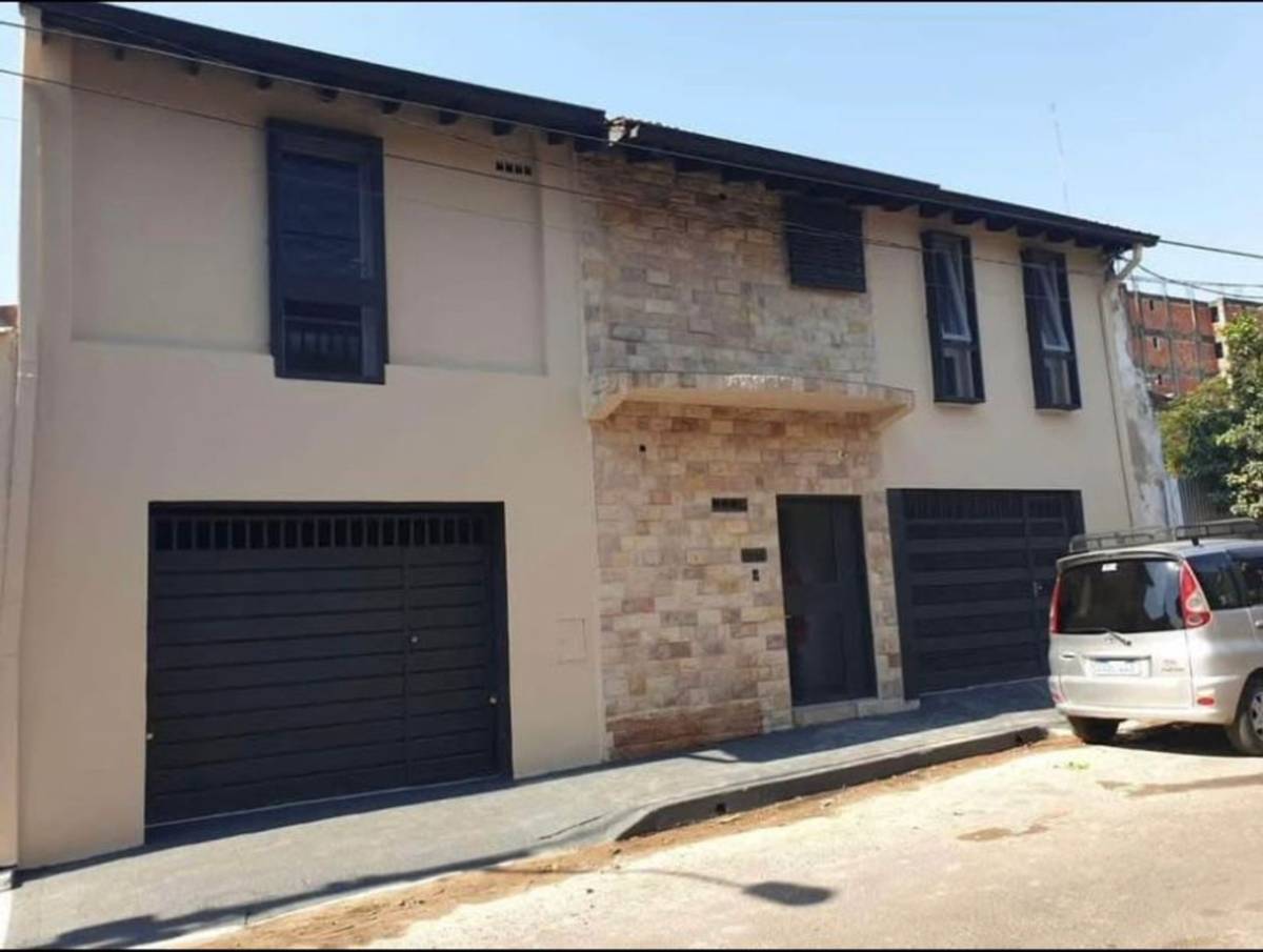House for Sale in Las Mercedes, Asunción - 1