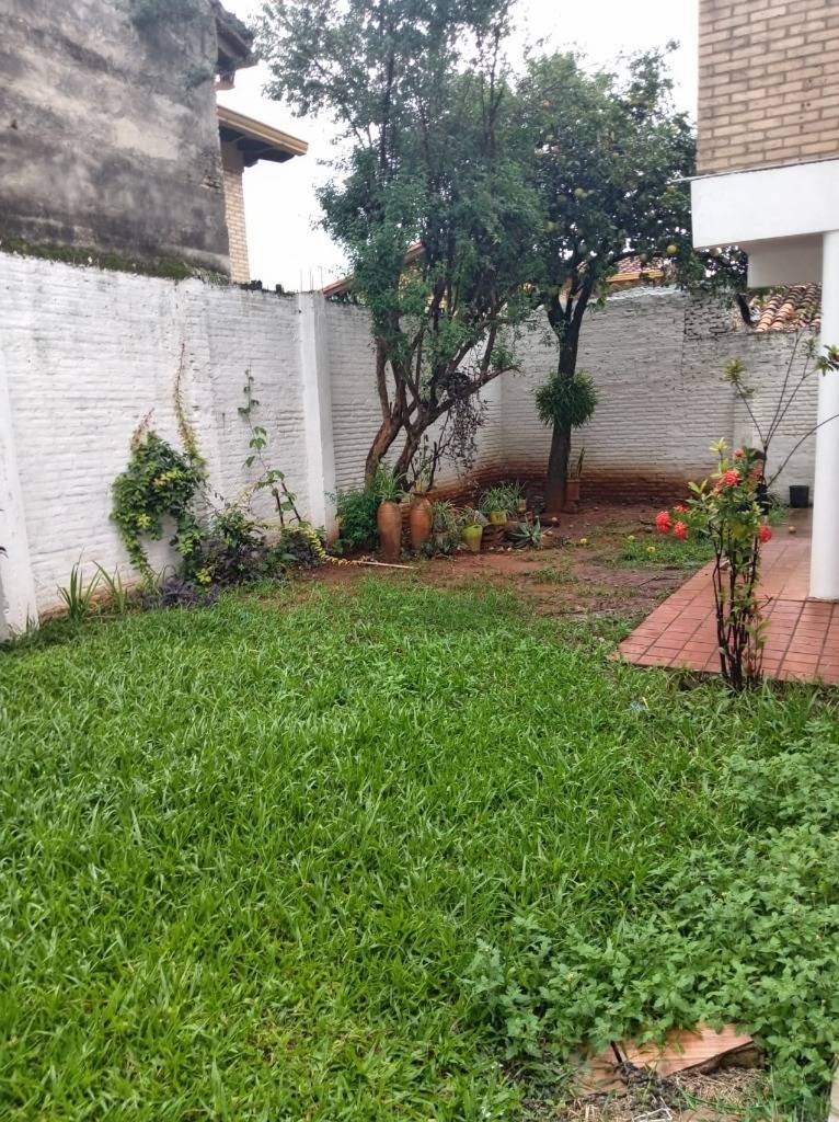 House for Sale in Fernando de la Mora, Central - 13