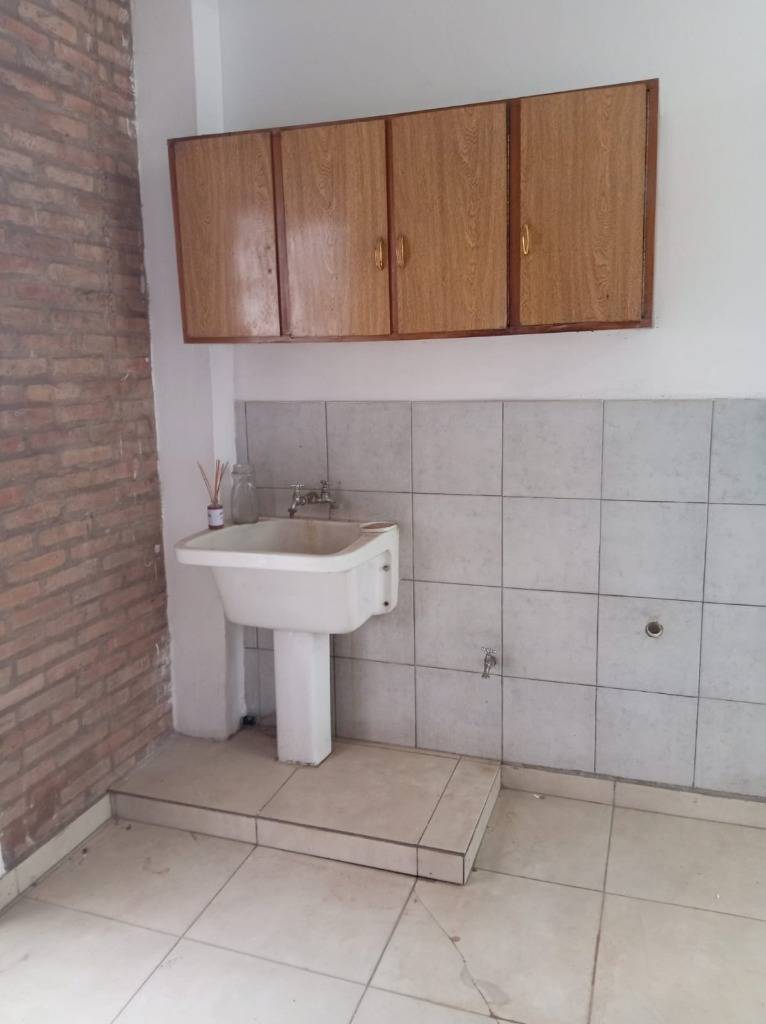 House for Sale in Fernando de la Mora, Central - 16