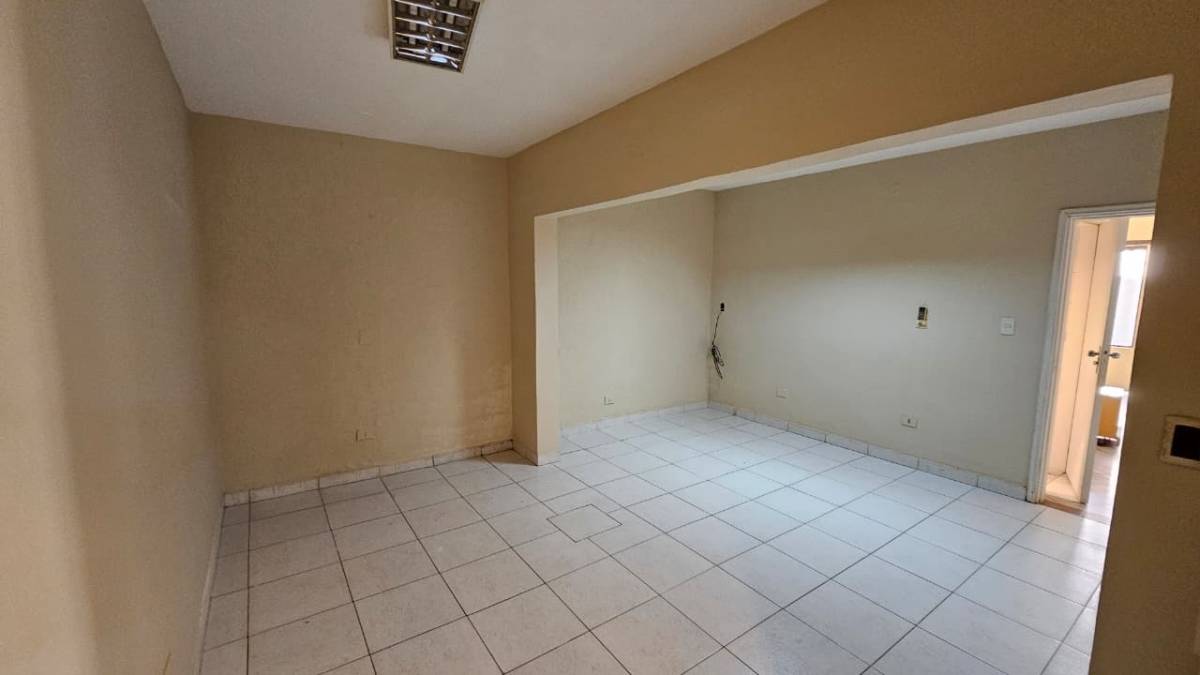 3-BEDROOM DUPLEX FOR SALE IN SAN VICENTE, ASUNCION - 4