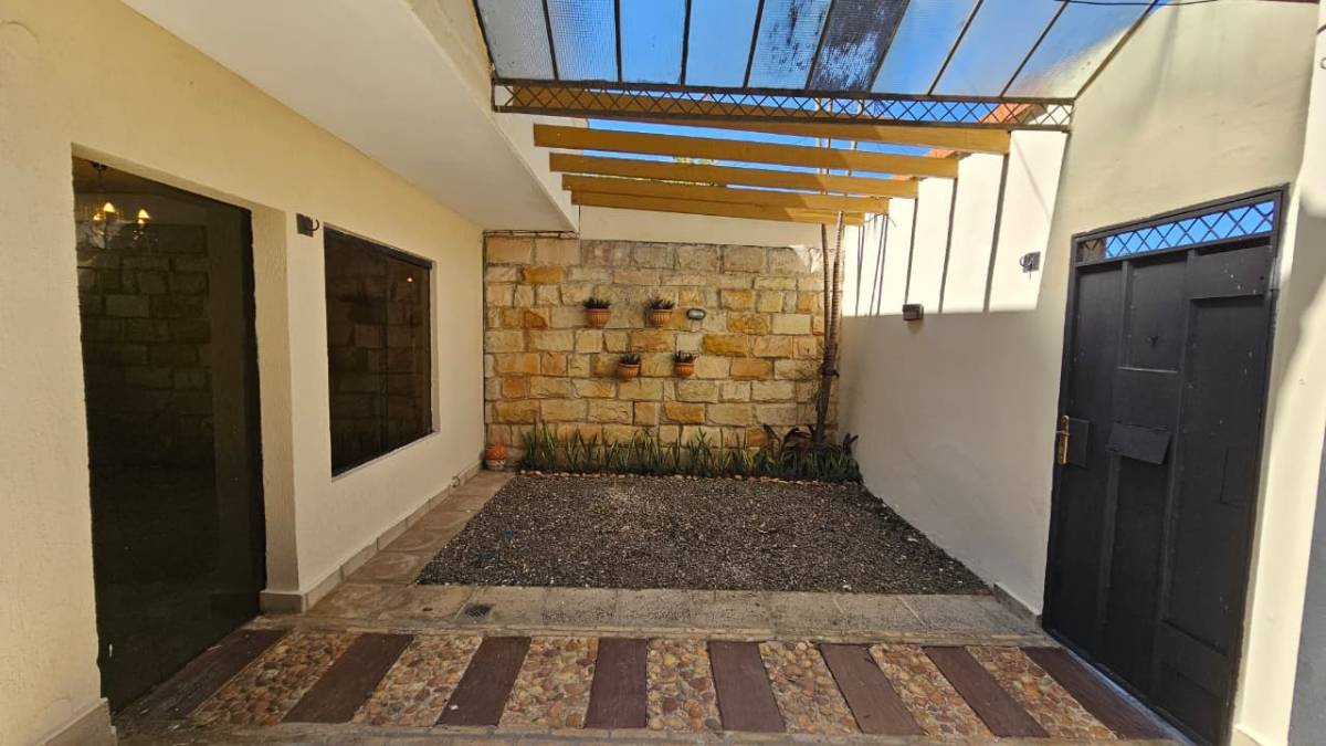 3-BEDROOM DUPLEX FOR SALE IN SAN VICENTE, ASUNCION - 7