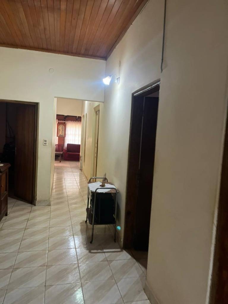 Property for sale with high potential. Central location,  Encarnación, Itapúa - imagen 3