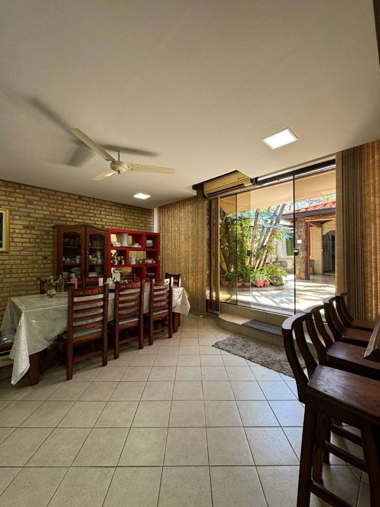 HOUSE FOR SALE IN FERNANDO DE LA MORA, SOUTH ZONE - 3