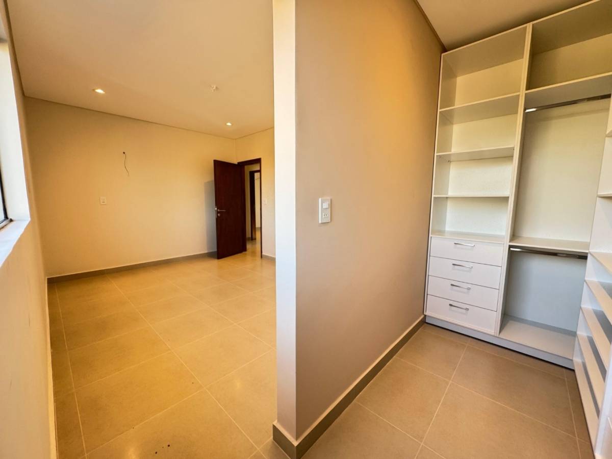 BRAND NEW DUPLEX IN LUQUE - 4TH NEIGHBORHOOD, Asuncion - imagen 8