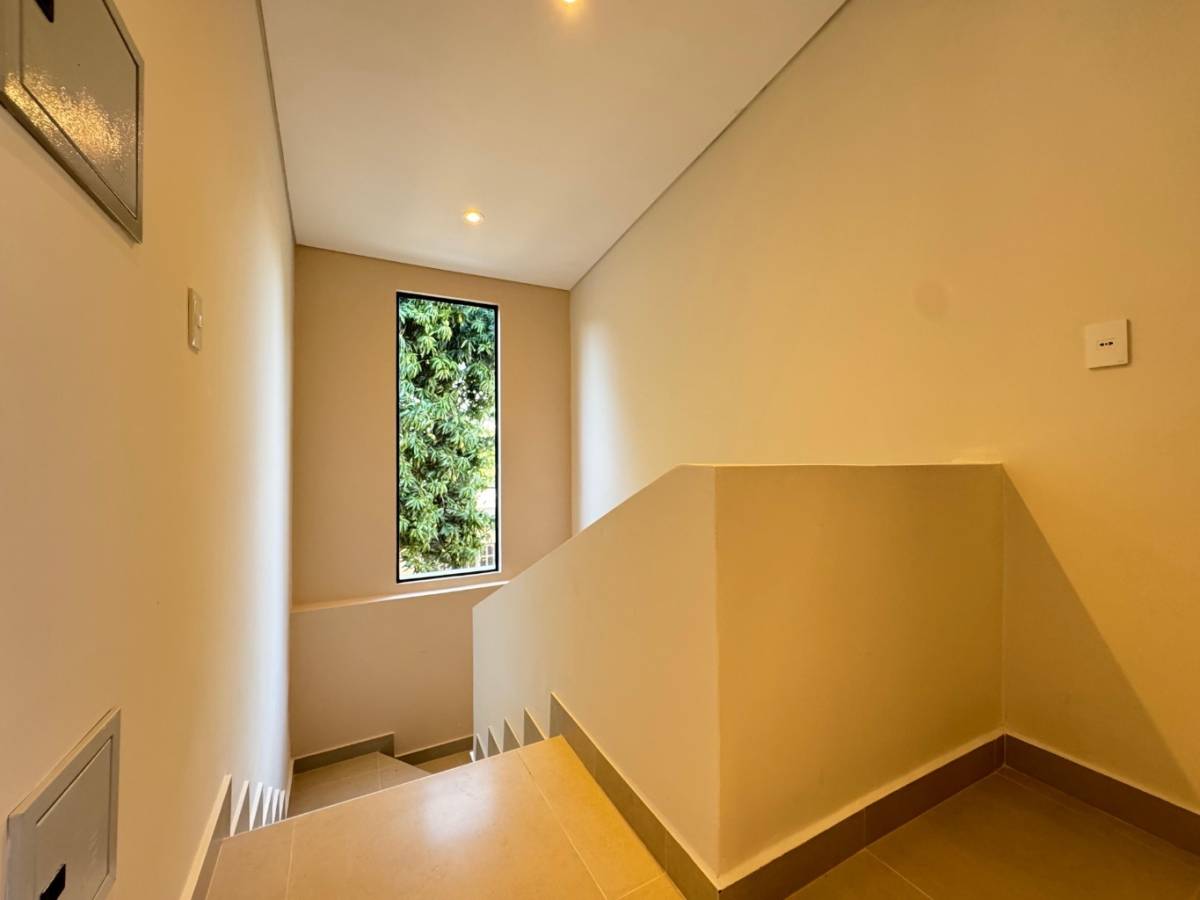 BRAND NEW DUPLEX IN LUQUE - 4TH NEIGHBORHOOD, Asuncion - imagen 11
