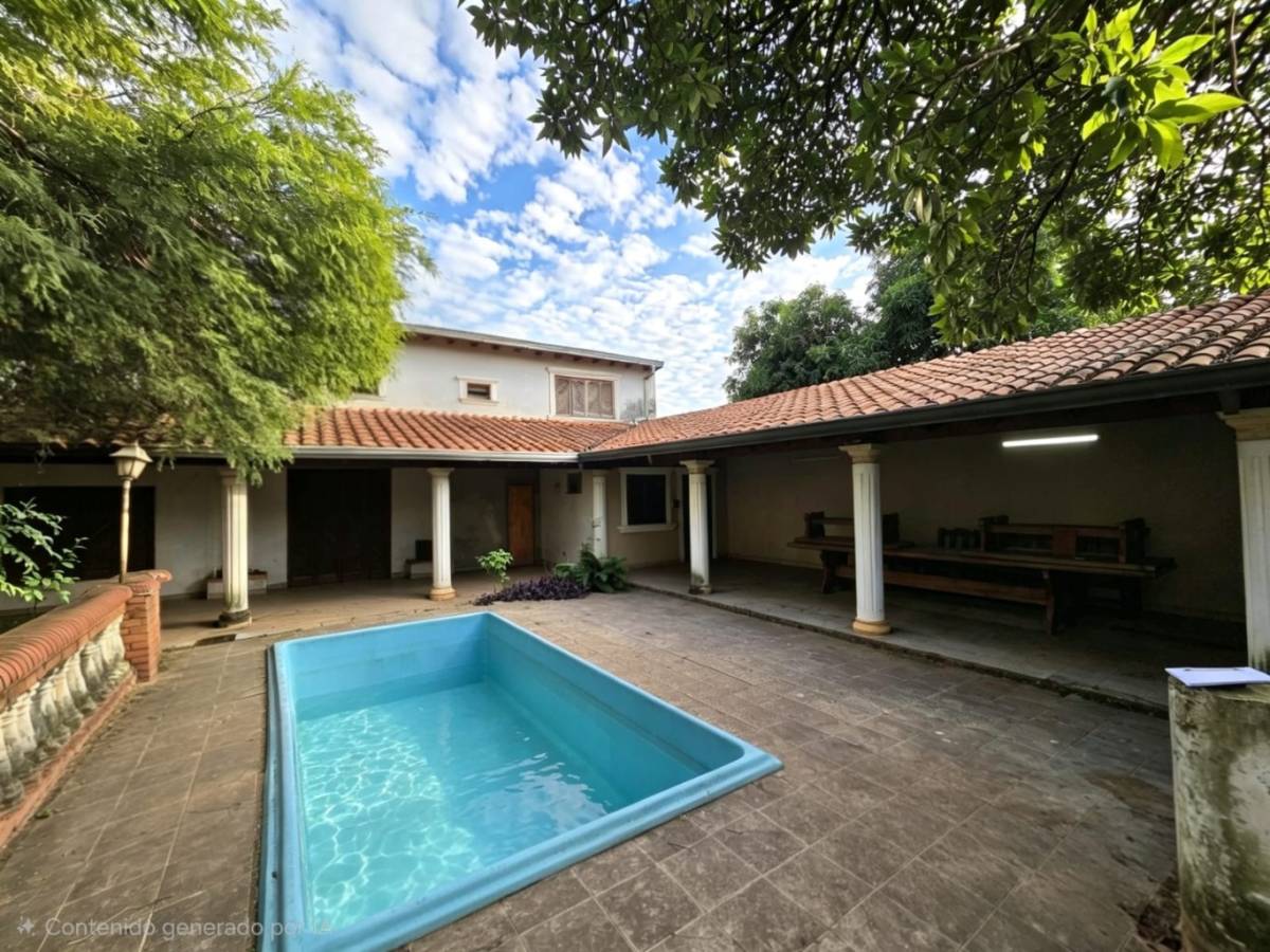 Prime Property with Access to 3 Streets, Minutes from Pinedo Shopping Mall, Fernando de la morra Asunción - 7