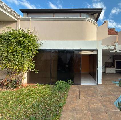 House for sale in Manora neighborhood, Asunción - 4