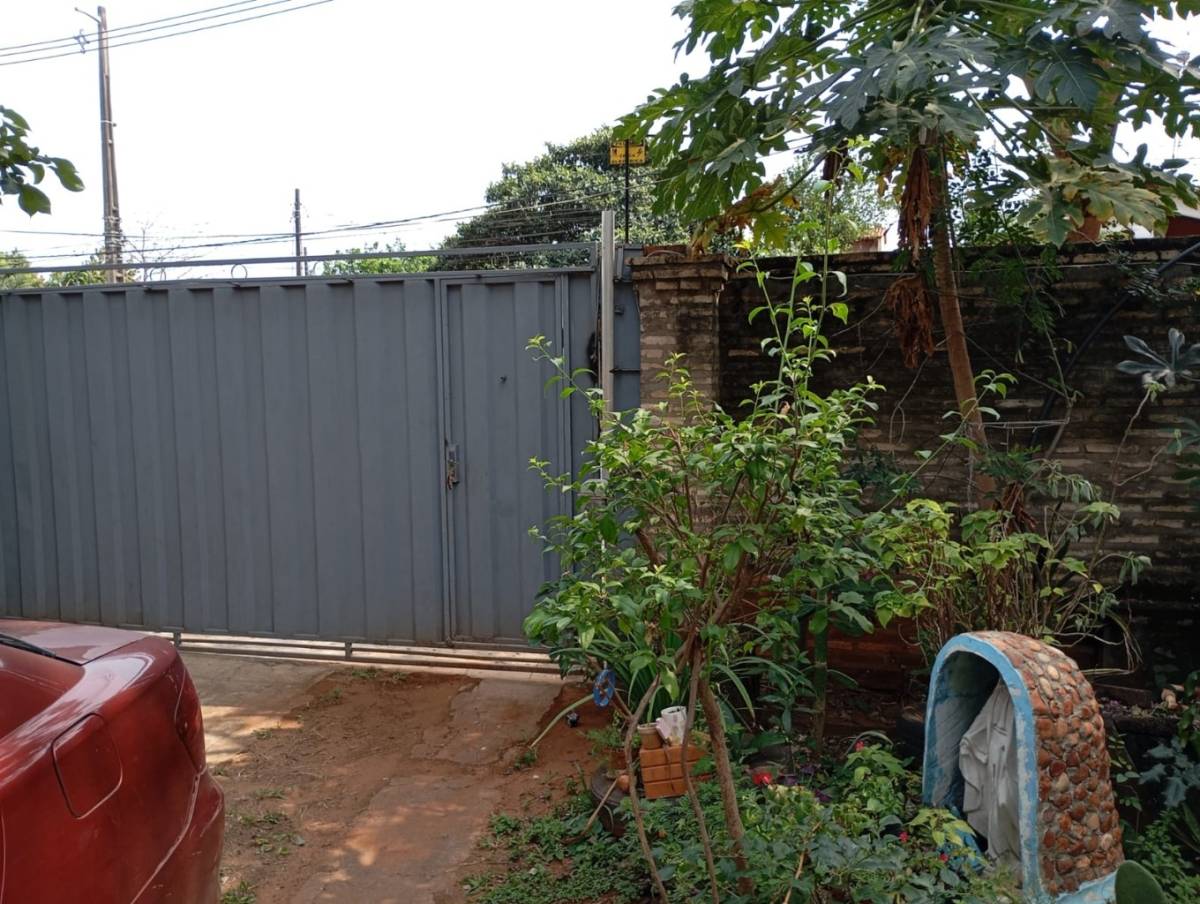 House for Sale in Fernando de la Mora, Central - 10