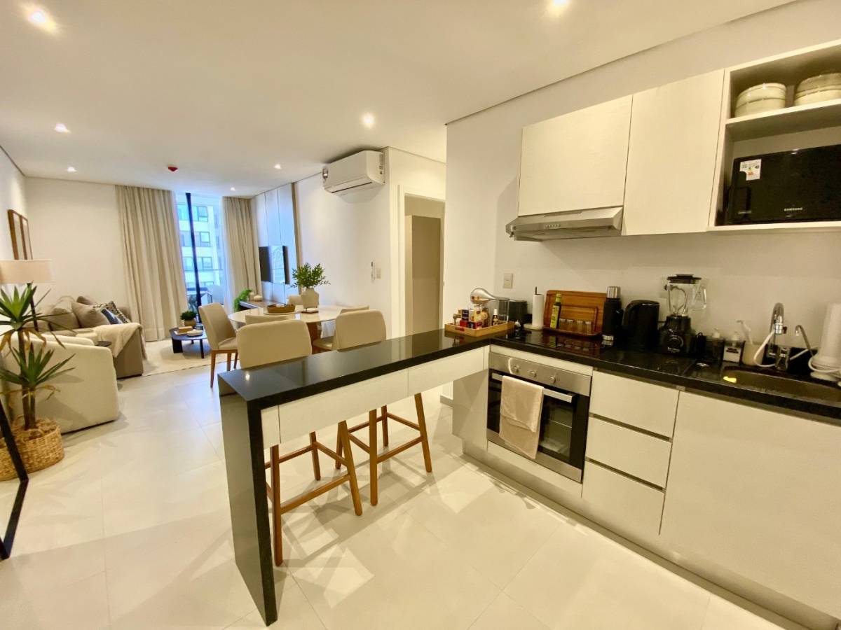 TWO-BEDROOM APARTMENT EN SUITE ON MOLAS LOPEZ - 3