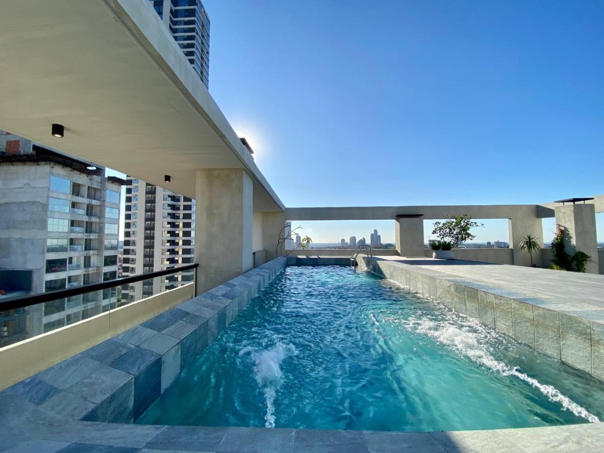 TWO-BEDROOM APARTMENT EN SUITE ON MOLAS LOPEZ - 11
