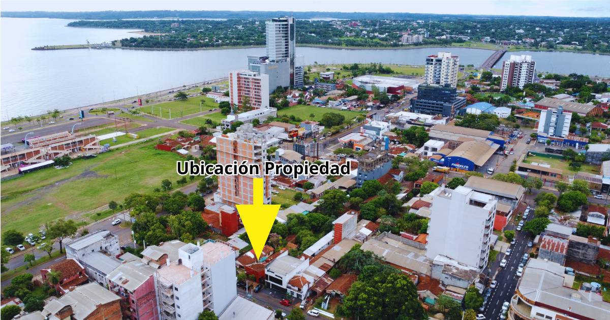 Strategic property steps from Costanera Shopping Mall, for Sale in Encarnación - imagen 4