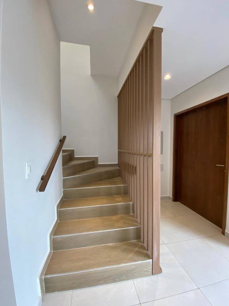 selling a brand new duplex in Luque Loma Merlo (Z/Airport) - 8