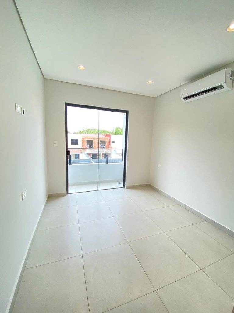 selling a brand new duplex in Luque Loma Merlo (Z/Airport) - 9