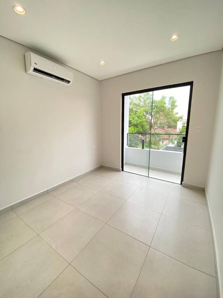 selling a brand new duplex in Luque Loma Merlo (Z/Airport) - 12