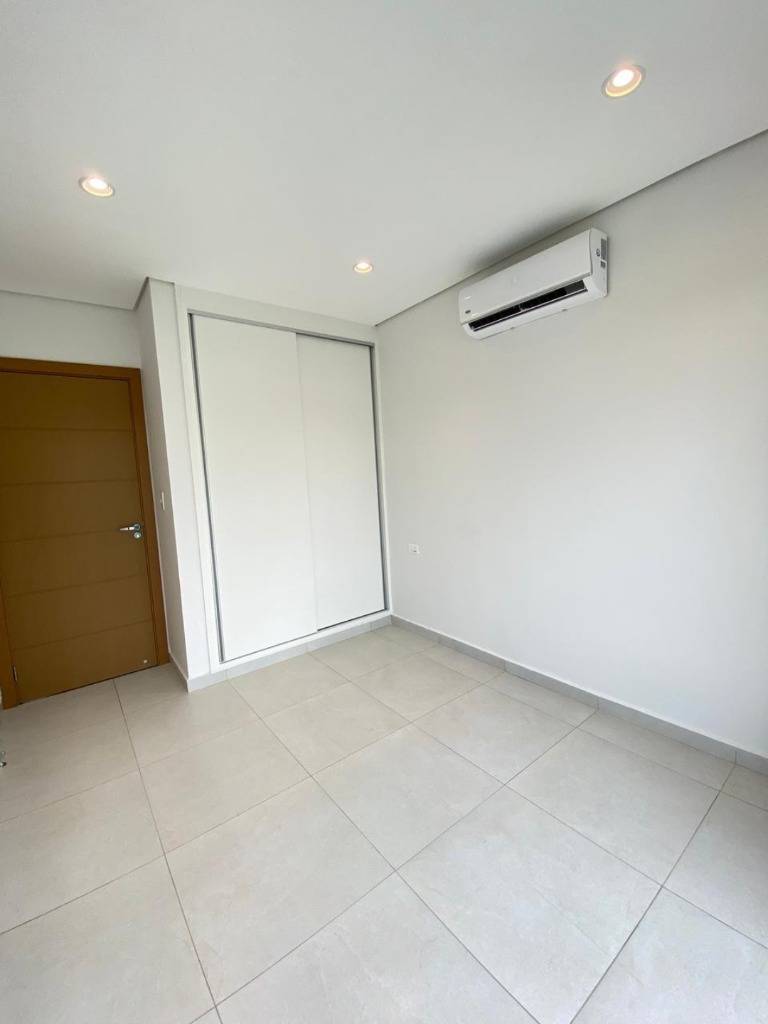 selling a brand new duplex in Luque Loma Merlo (Z/Airport) - 13