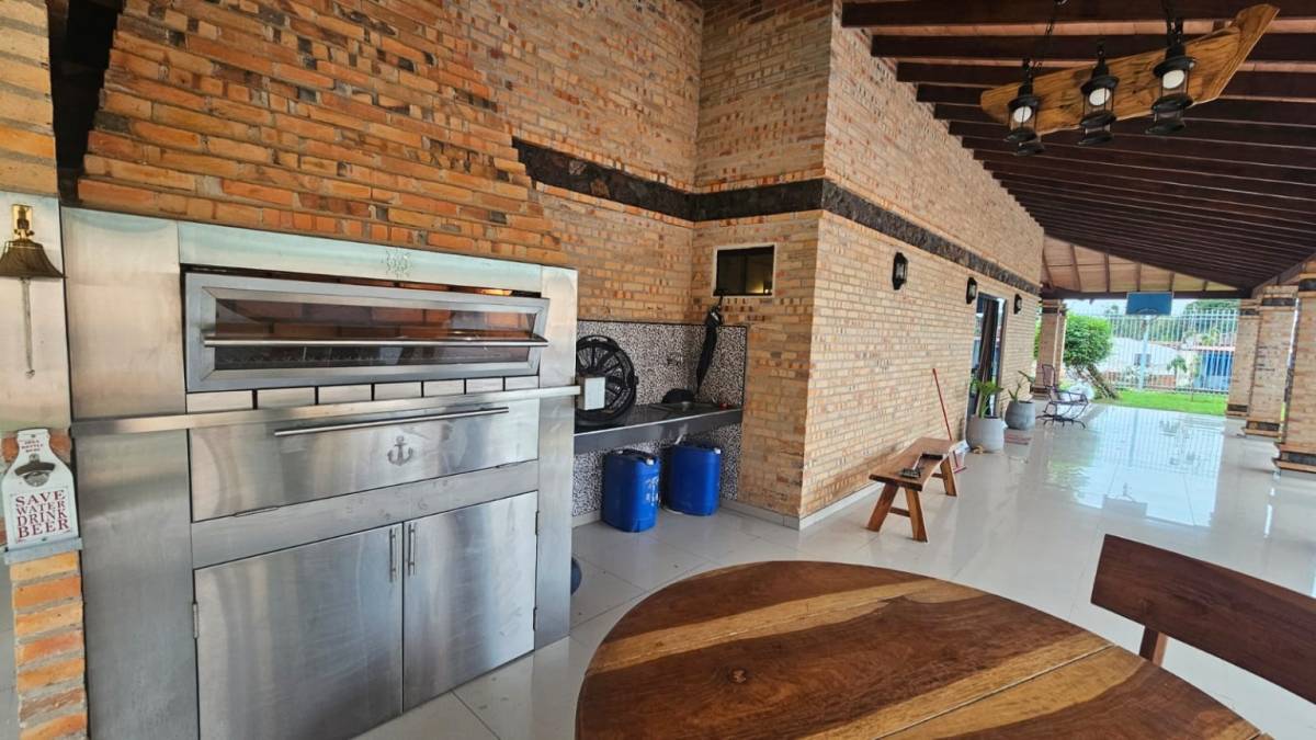 BEAUTIFUL HOUSE IN CAPIATA - 12