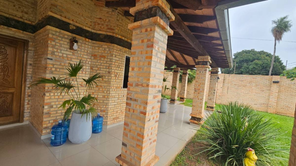 BEAUTIFUL HOUSE IN CAPIATA - 15
