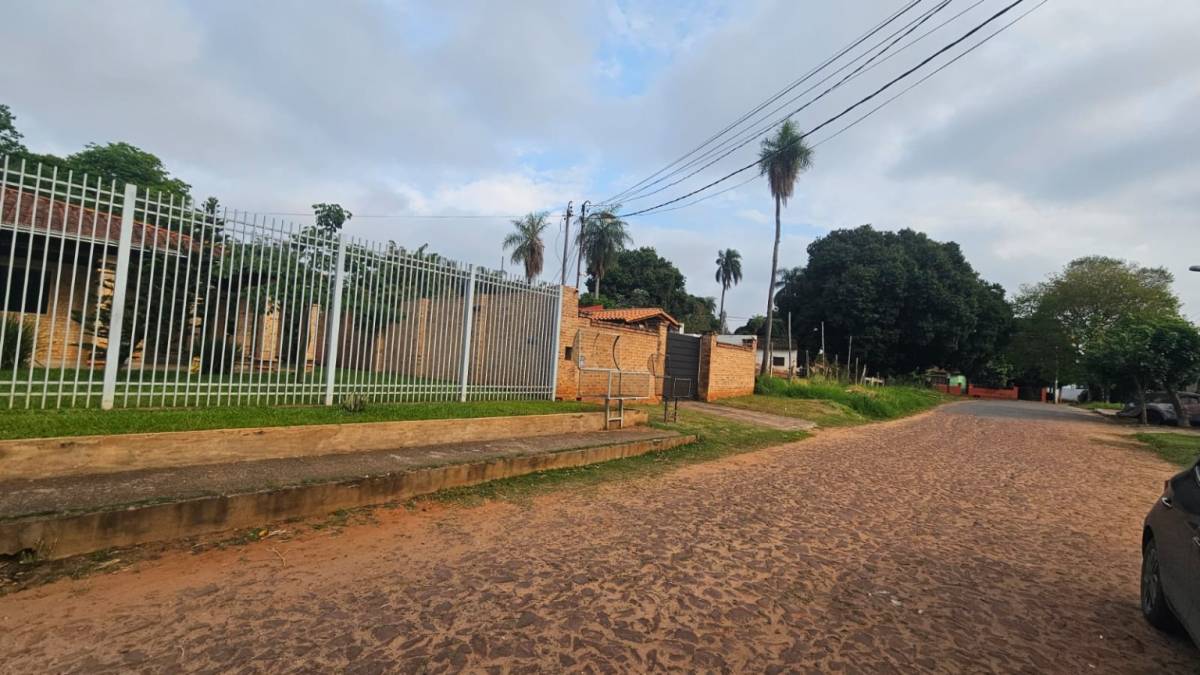 BEAUTIFUL HOUSE IN CAPIATA - 24
