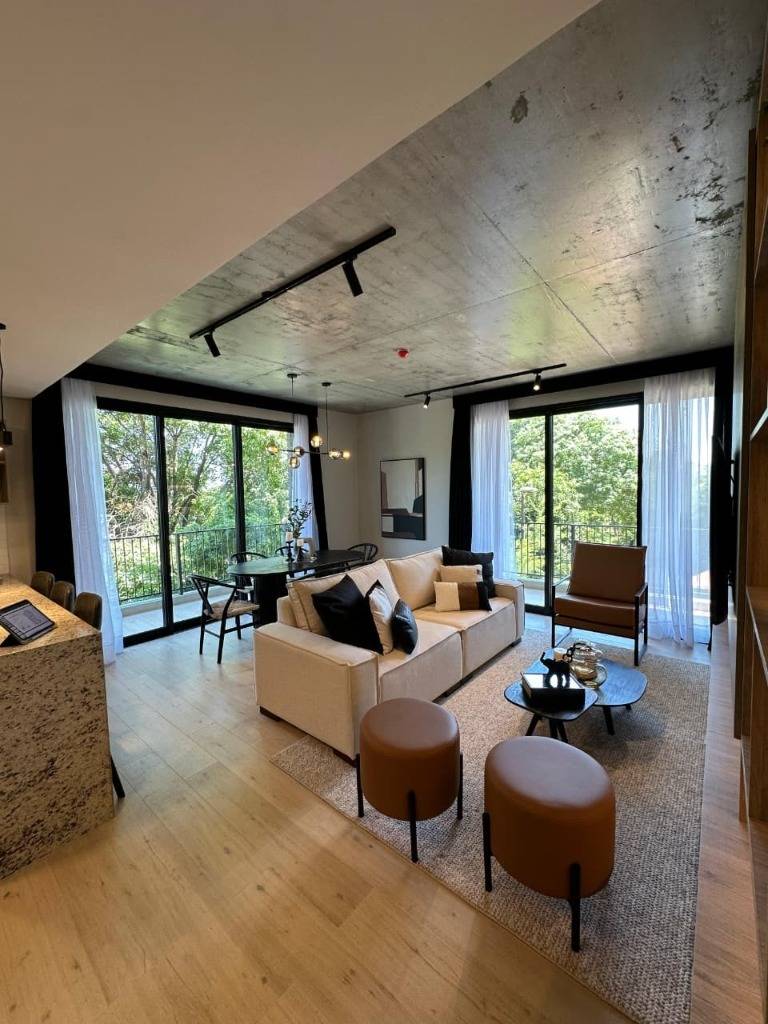Apartment for sale with 3 bedrooms + 2 parking spaces - imagen 2