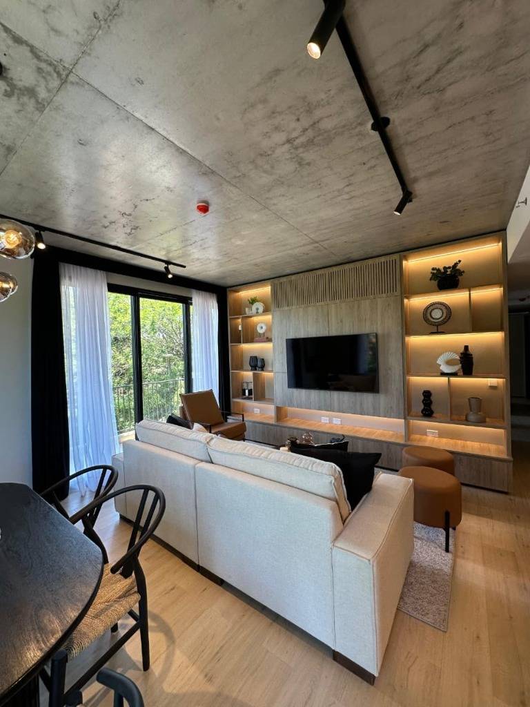 Apartment for sale with 3 bedrooms + 2 parking spaces - imagen 3