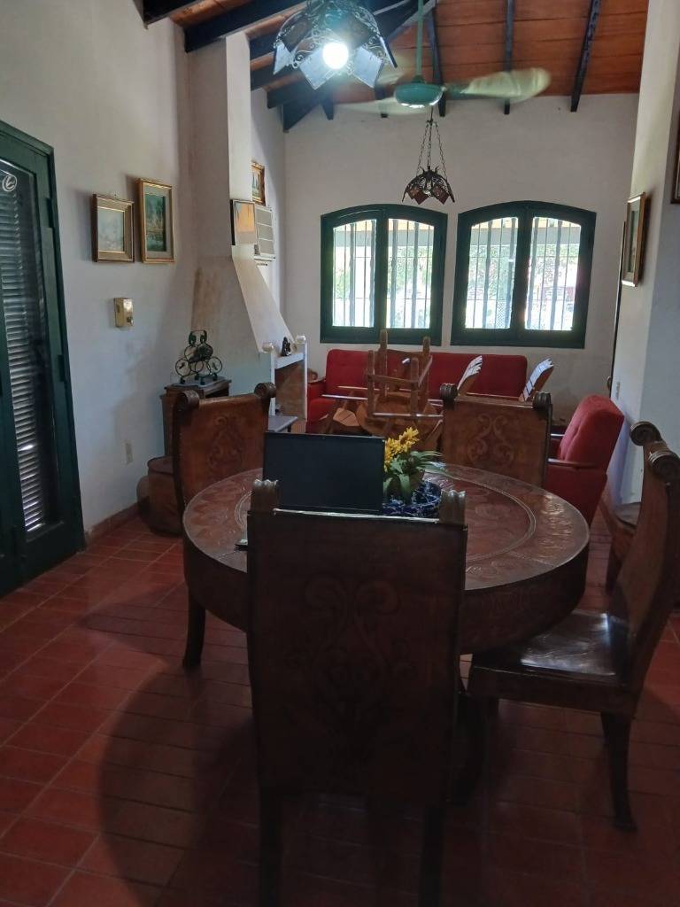 COLONIAL HOUSE WITH LARGE PATIO IN SAN BERNARDINO COUNTRY CLUB - imagen 5