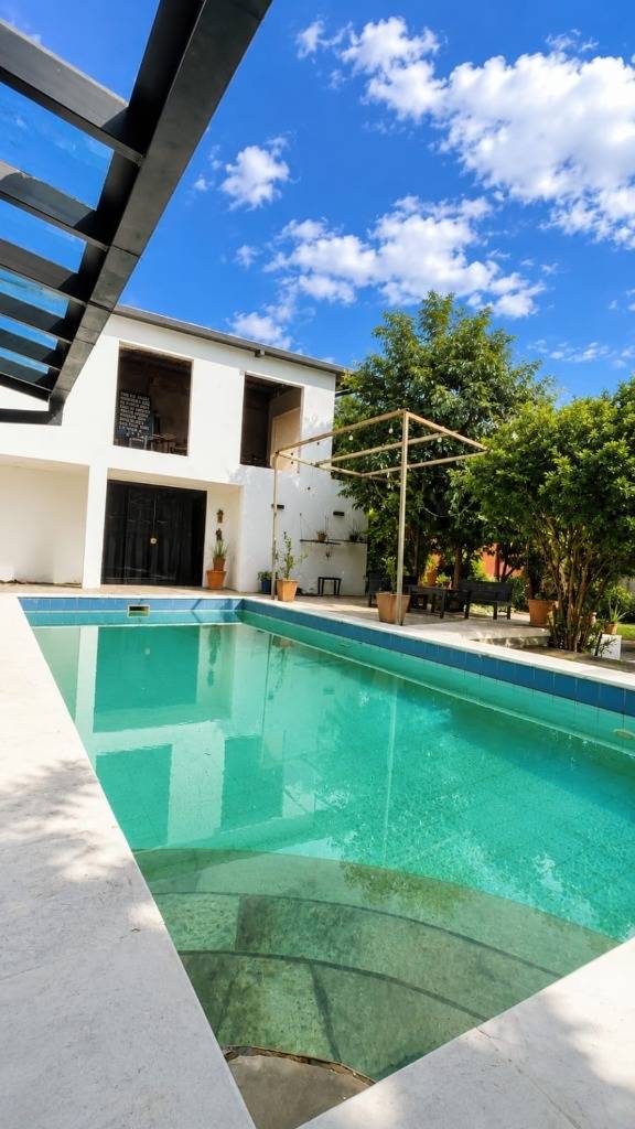 Beautiful House with Pool for Sale in Luque Jardín de Oro, América Neighborhood - imagen 9