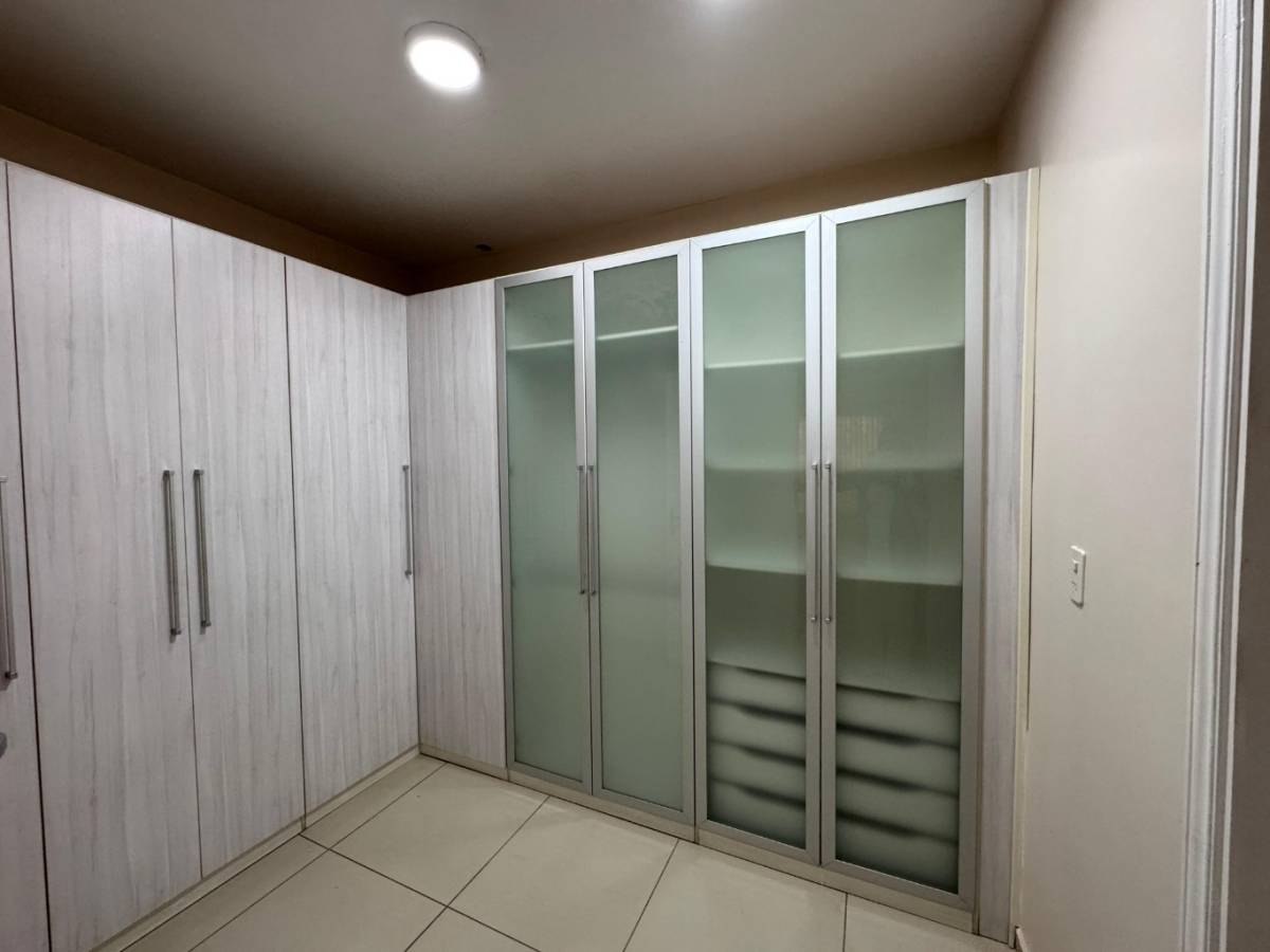 Spacious house for sale in Fernando North Zone - imagen 10