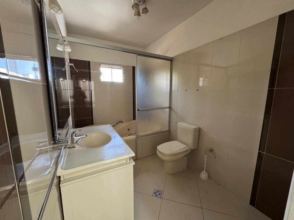 Spacious house for sale in Fernando North Zone - imagen 15