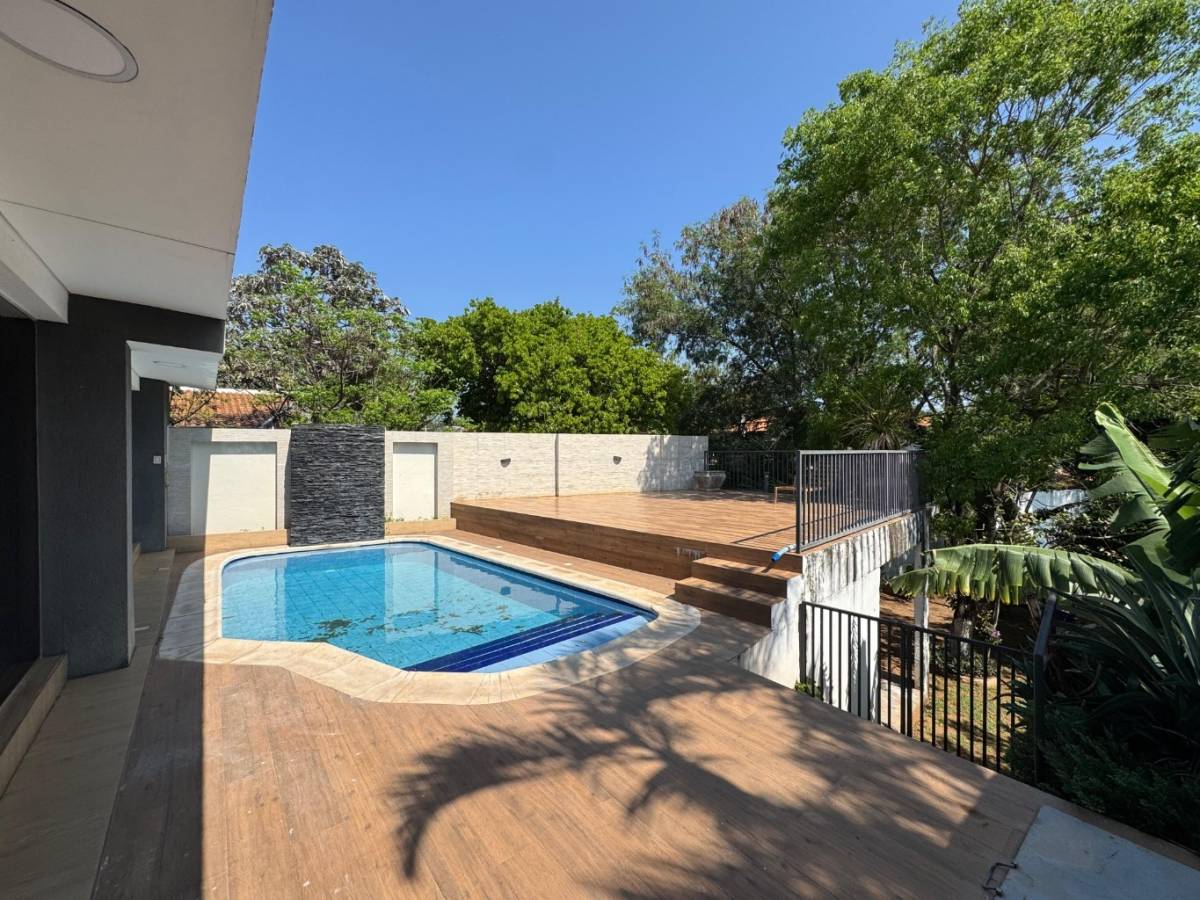 Spacious house for sale in Fernando North Zone - imagen 17