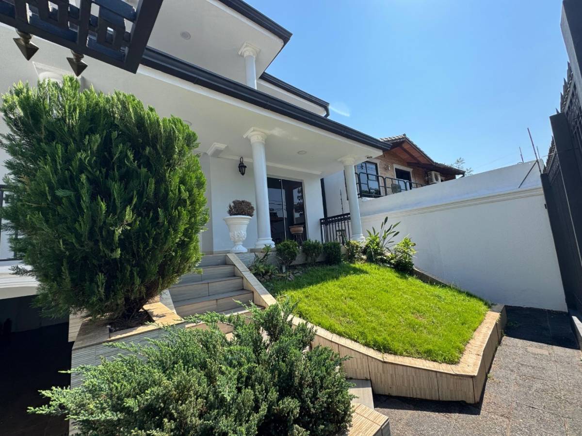 Spacious house for sale in Fernando North Zone - imagen 18