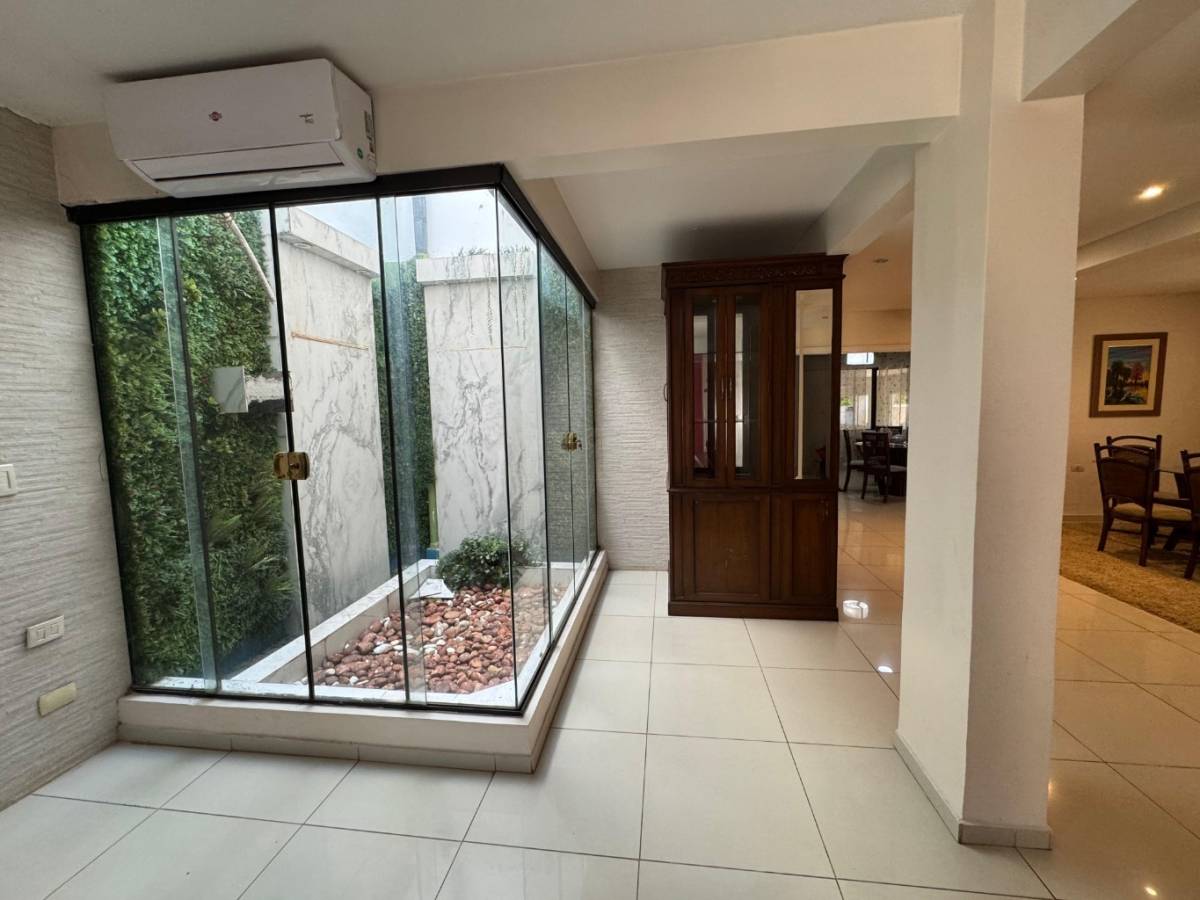Spacious house for sale in Fernando North Zone - imagen 20