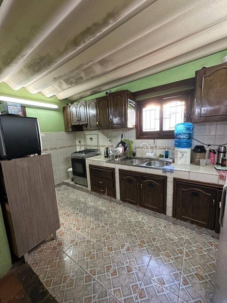 Vendo chalet en esquina en Barrio la Amistad-Luque - imagen 7