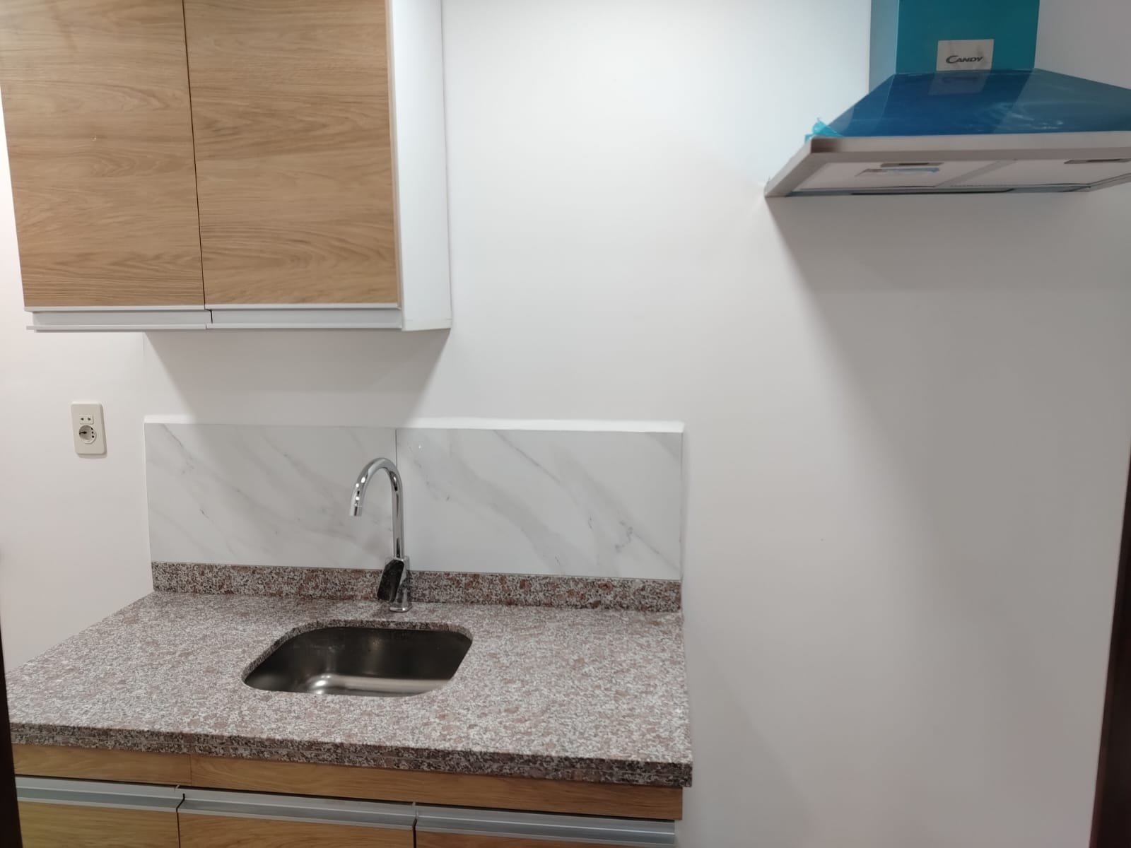 EN VENTA DEPARTAMENTO DE 2 DORM. A ESTRENAR EN LAMBARÉ, B° SAN RAFAEL - imagen 8
