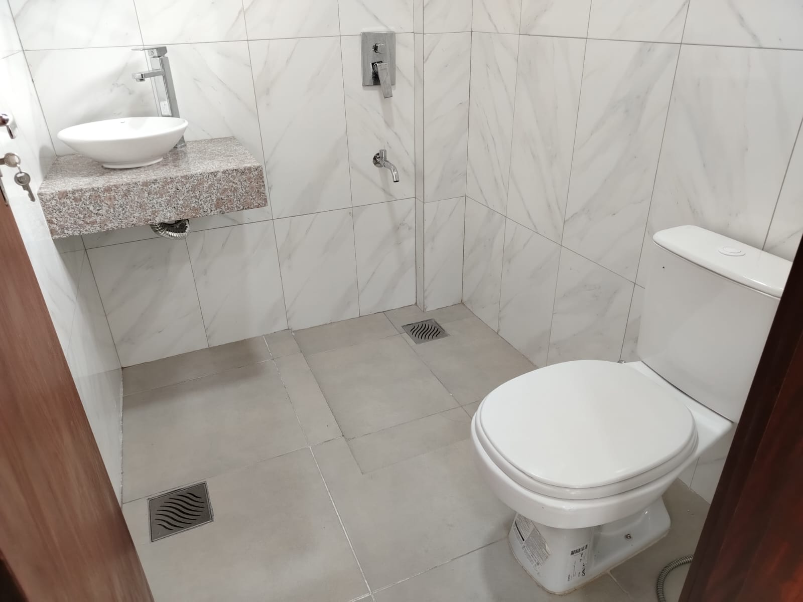 EN VENTA MONOAMBIENTE A ESTRENAR EN LAMBARÉ, B° SAN RAFAEL - imagen 8